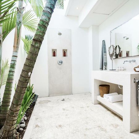 Pantai Hitam Villa Tabanan  Luaran gambar